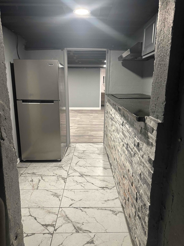 Foto del edificio - 4408 Forest View Ave