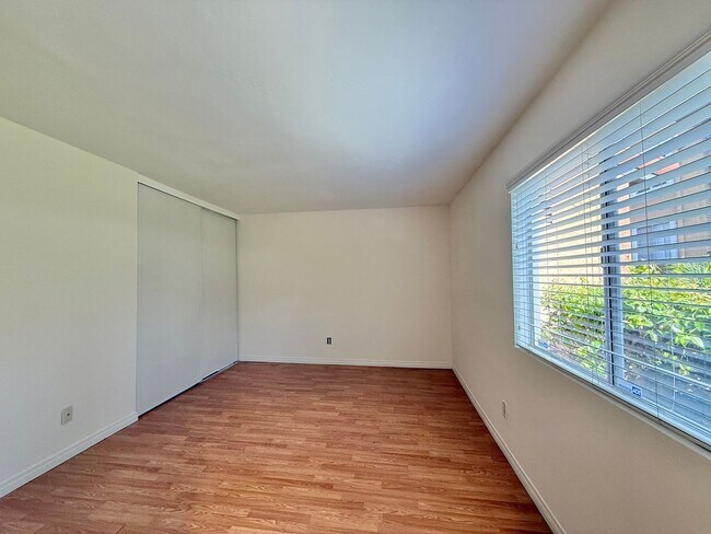 Foto del edificio - Beautifully Upgraded Condo in Rancho Bernardo