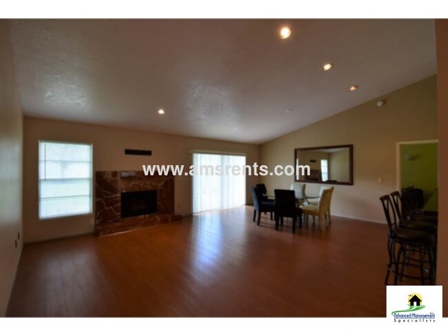 Building Photo - 8301 Citrus Chase Dr