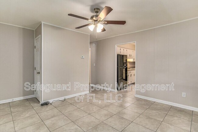 Foto del edificio - 1015 Winton Ave