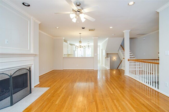Foto del edificio - 710 Hartman St
