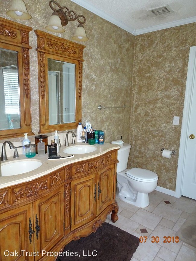 Building Photo - 4 br, 2.5 bath House - 8082 Long Shadow Lane