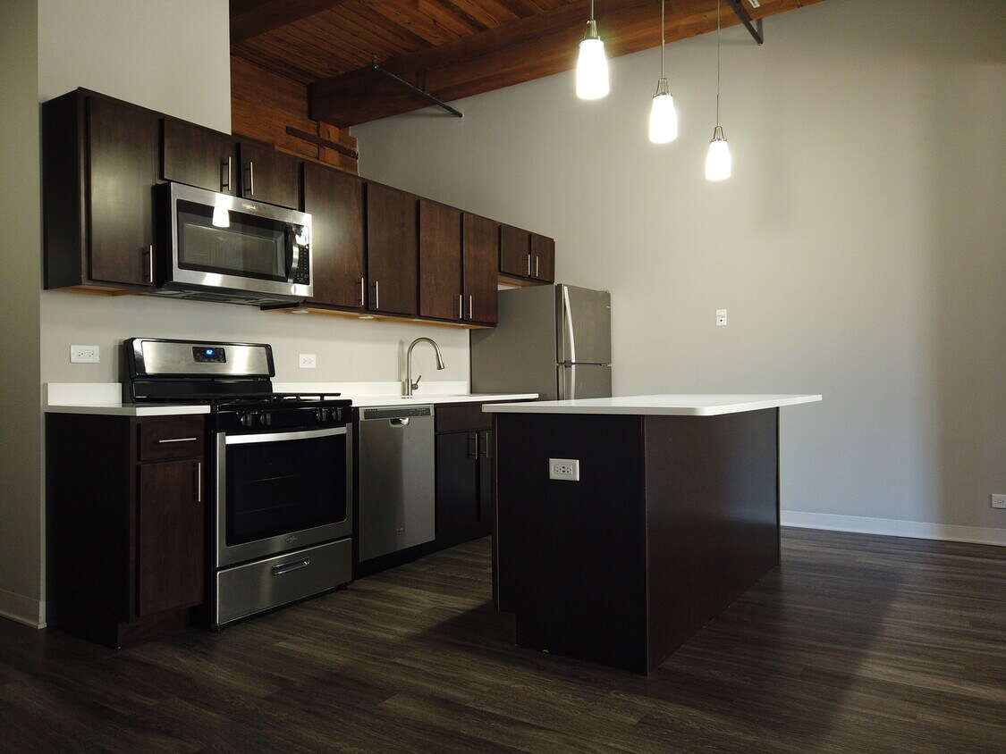 Foto principal - 1545 S State St