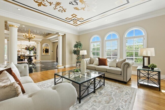 Foto del edificio - 90 Broadacres Rd