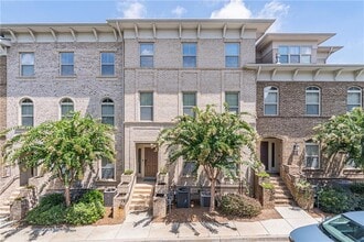Building Photo - 1192 Lavista Cir NE
