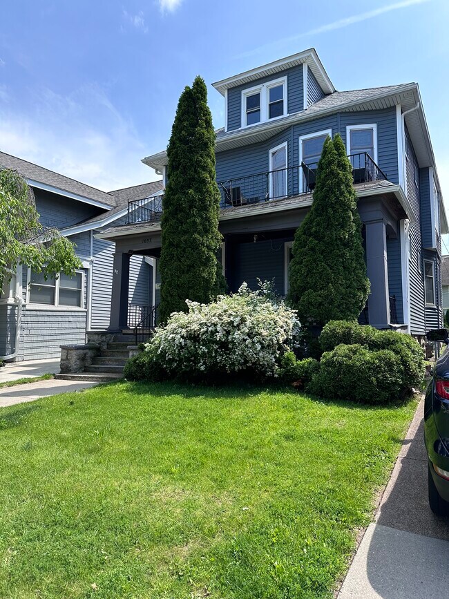 1697 Hertel Ave Unit 1 Lower, Buffalo, NY 14216 Apartments in