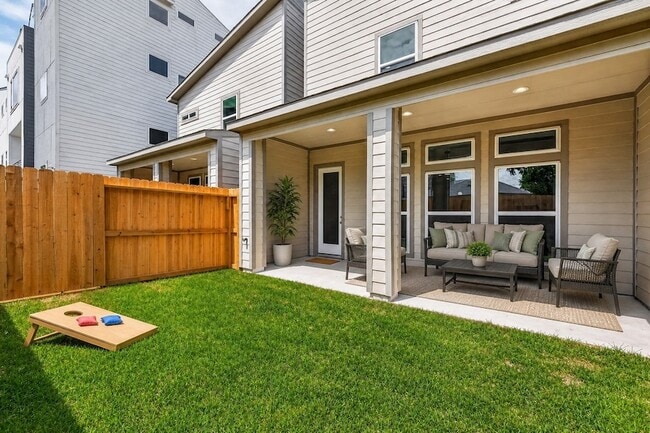 Building Photo - 3514 Runnels St