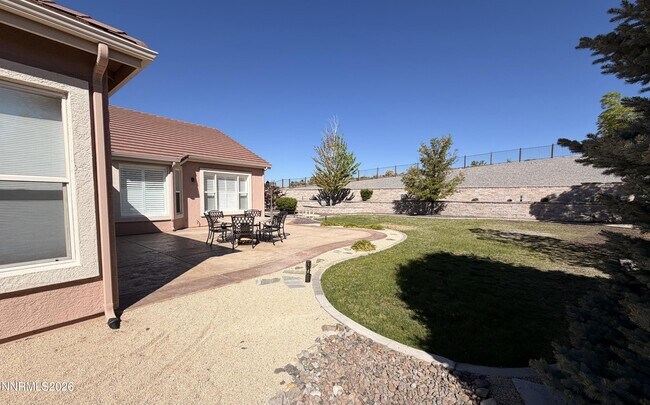 Foto del edificio - 4450 Desert Vista Ct