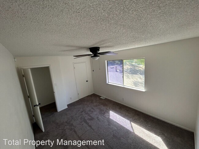 Foto del edificio - 2 br, 1 bath House - 4936 N. Holt Ave. #103