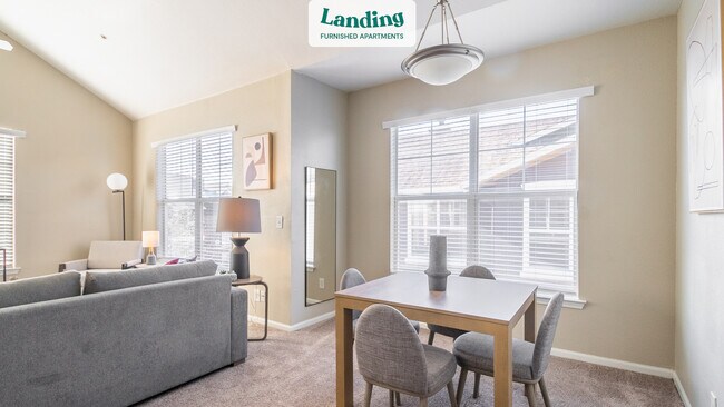 Foto del edificio - 5202 E 81st St