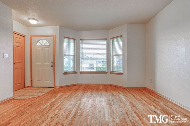 Photo - Beautiful Orchards Home with Spacious Layout