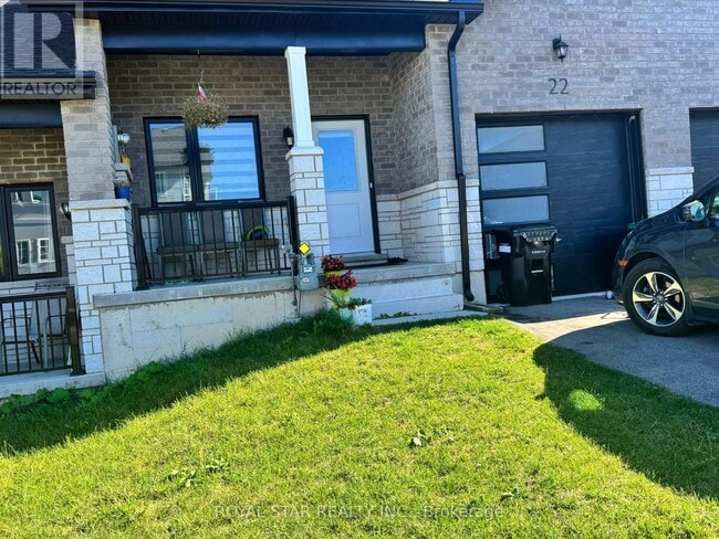 Building Photo - 22 Lahey Cres