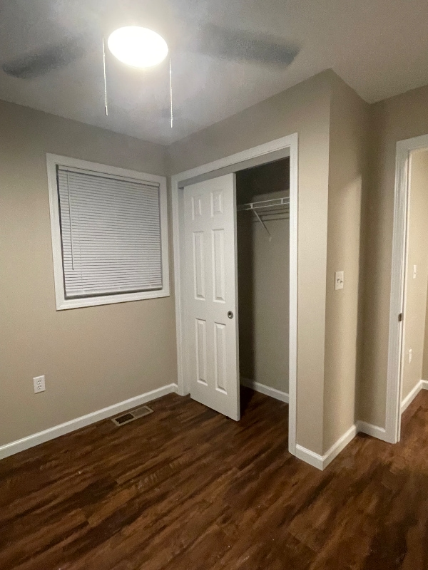 Building Photo - 2941Essary Dr