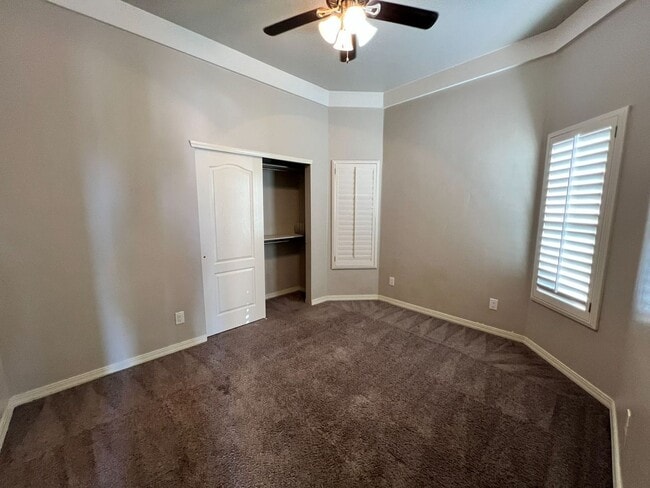 Building Photo - BEAUTIFUL EASTSIDE HOME Open House 09/02/2023 from 1:00pm to  1:30pm