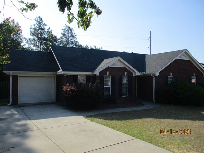 Building Photo - Beautifully 3-Bedroom 2-Bath Home Rental