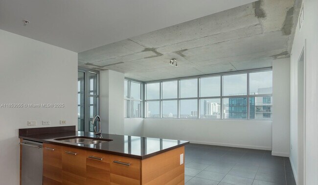 Foto del edificio - 3301 NE 1st Ave