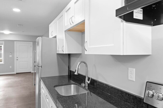 Building Photo - 10 Monarch Way