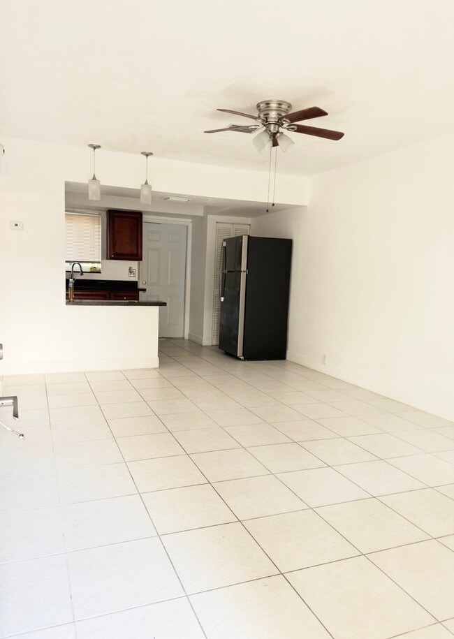 Foto del edificio - 4290 NW 21st Ave