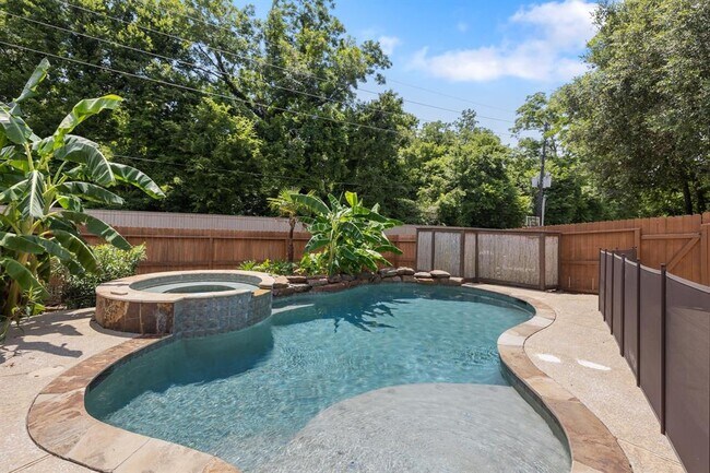 Building Photo - 3318 Brushy Lake Dr