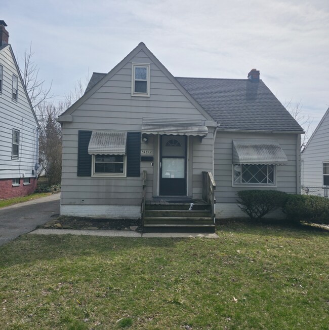 Foto del edificio - Single Family 3 Bed 1 Bath For Rent Coming...