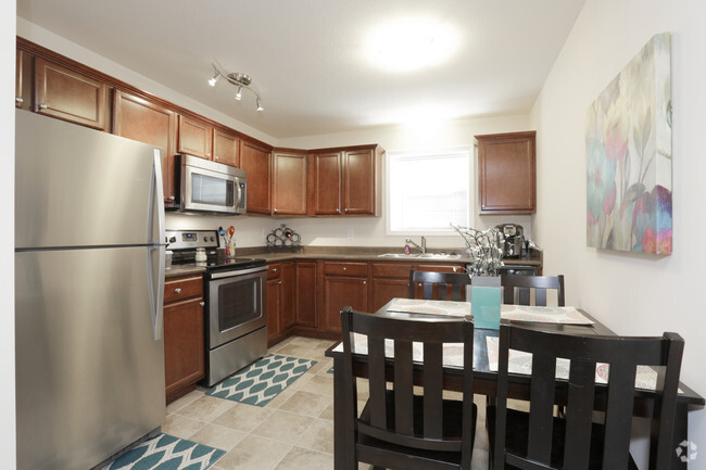 1 Bedroom - Kitchen - Camden Hills Apartments