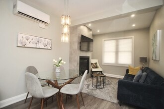 Building Photo - 38 Bruyère St