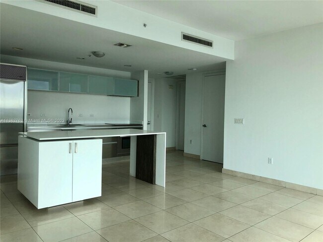 Foto del edificio - 1040 Biscayne Blvd