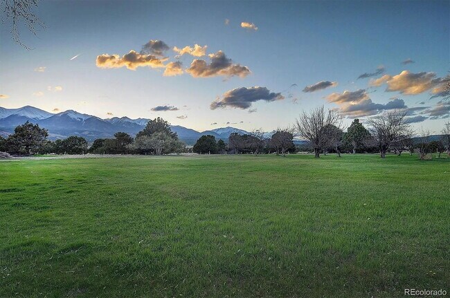 Foto del edificio - Amazing 2-Bedroom Home for Rent – Just 5 M...