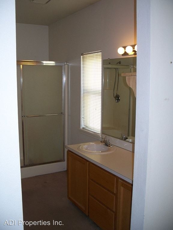 Foto del edificio - 860 SW 202nd Ter