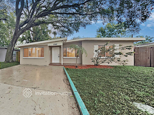 Building Photo - 15149 Harding Ave