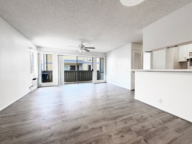 Foto del edificio - Pet Friendly Ewa Beach Condo with A/C