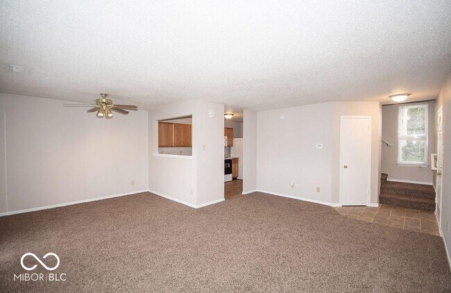 Foto del edificio - 2383 Layton Ln