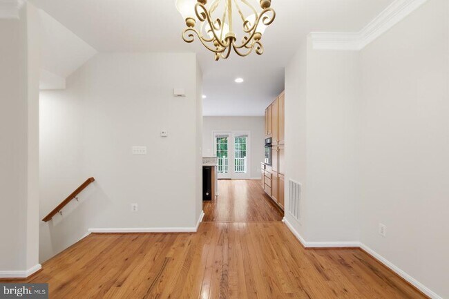 Foto del edificio - 8108 Dove Cottage Ct
