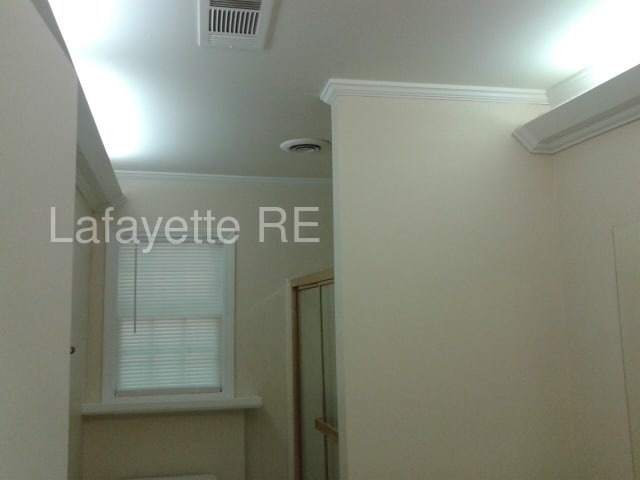 Building Photo - 2660 Evergreen Trl SE