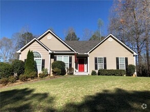 Building Photo - 633 Forest Pine Dr