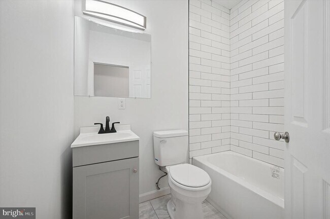 Foto del edificio - 4926 W Thompson St
