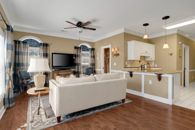 Foto del edificio - 4745 Wild Iris Dr