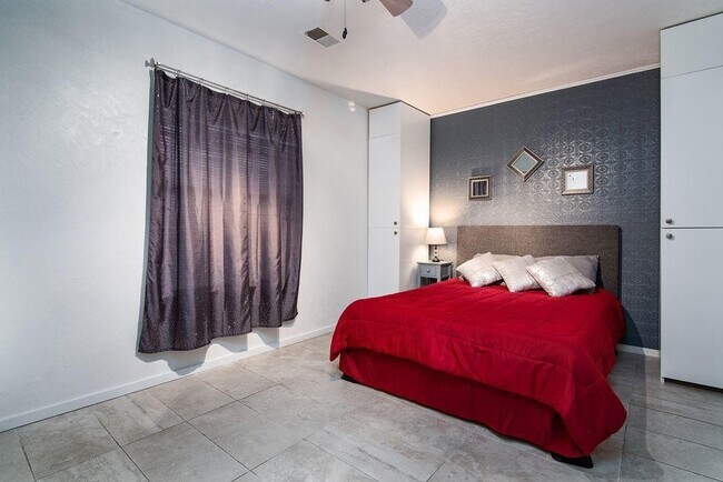 Building Photo - Beautifully Unfurnished 1 Bedroom 1 bath Apartment For Rent in Branson, MO