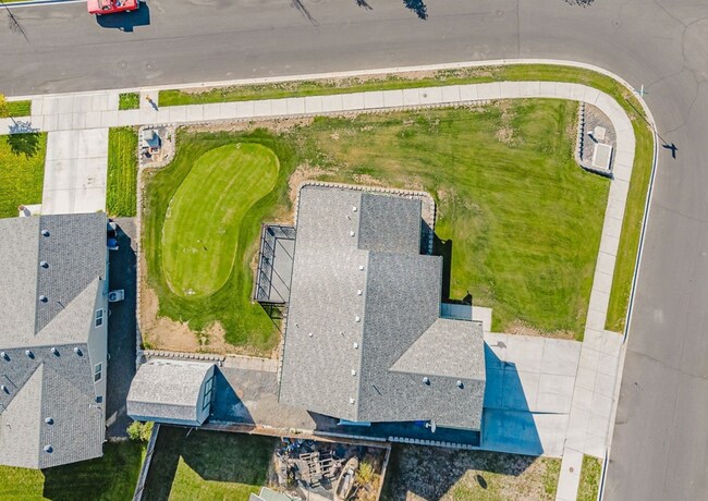 Foto del edificio - 1409 W Electra St