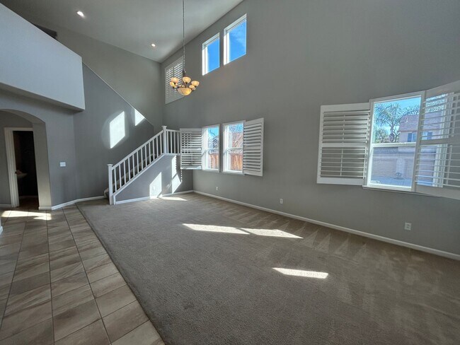 Foto del edificio - 212 Riverbend Ln