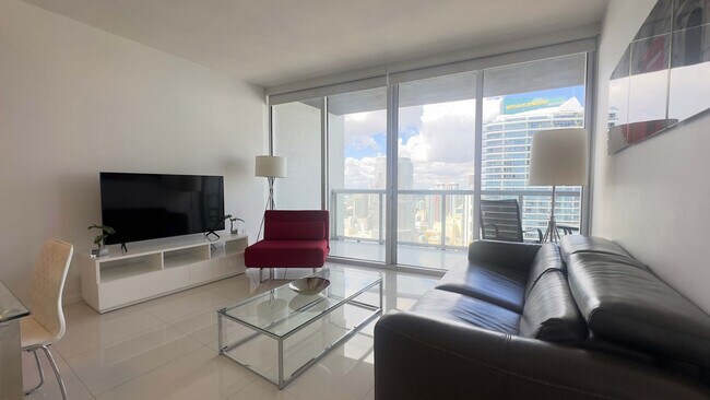 Foto del edificio - 485 Brickell Ave