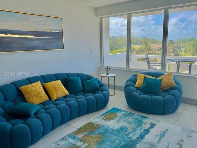 Foto del edificio - 3111 N Ocean Dr