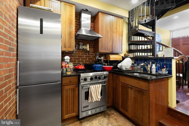 Foto del edificio - 928 Irving St