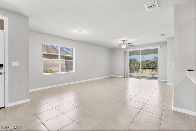 Foto del edificio - 20575 Plumwood Lp