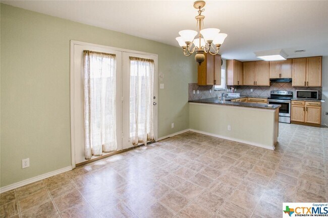 Building Photo - 267 Cordero Dr