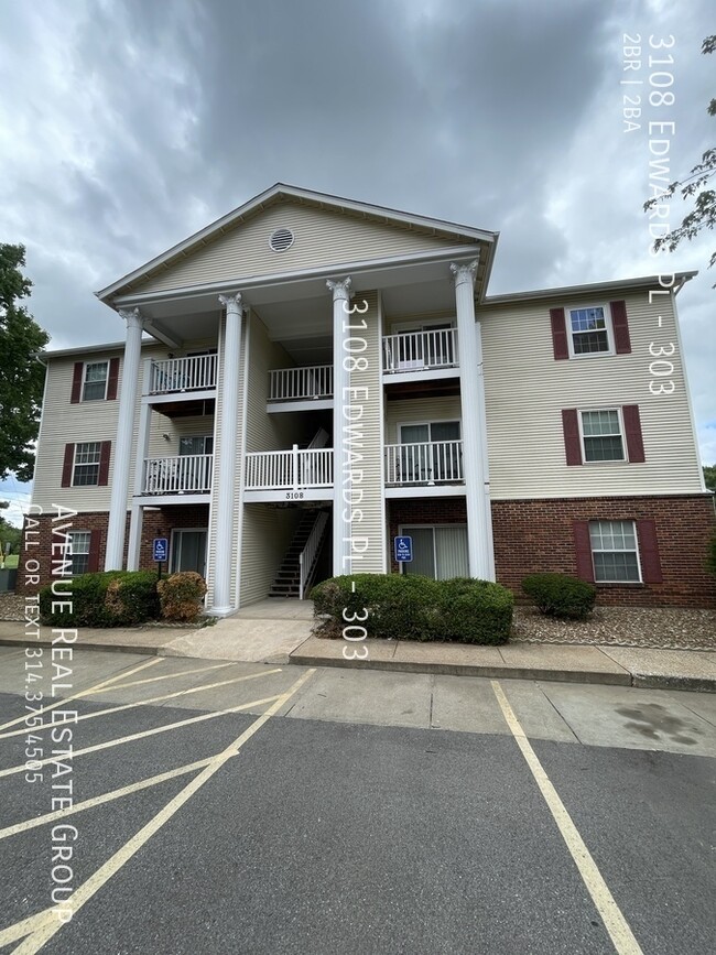 Building Photo - Just Listed! - 3108 Edwards Unit #303