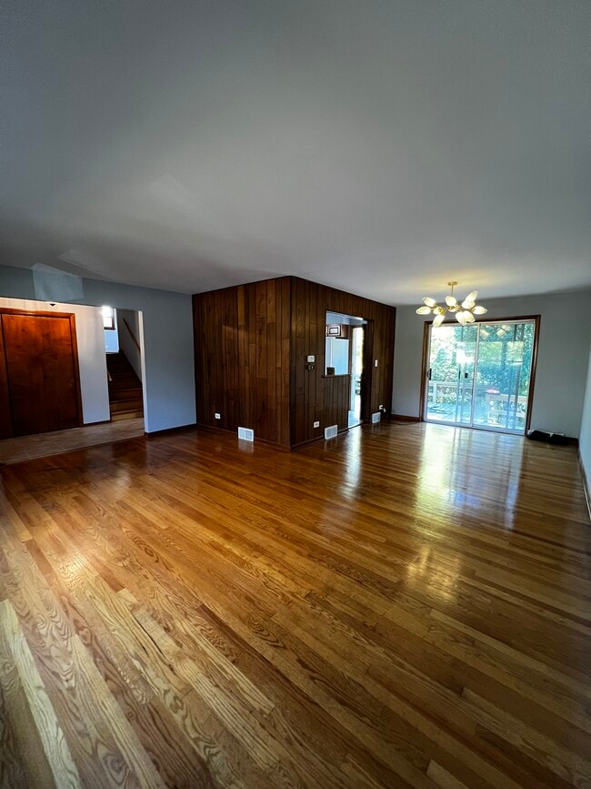 Building Photo - 5341 Grand Ave