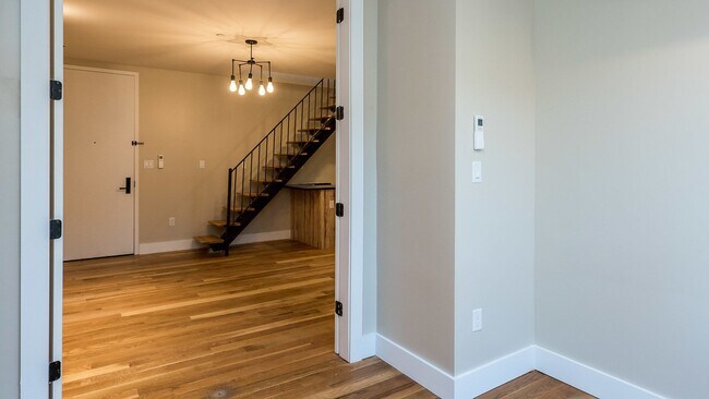 Foto del edificio - 595 Myrtle Ave