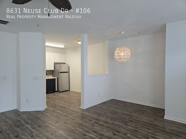 Building Photo - 8631 Neuse Club Ln