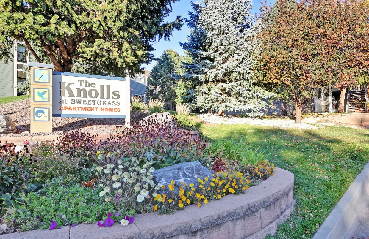 The Knolls at Sweetgrass Apartment Homes Apartments Colorado Springs, CO